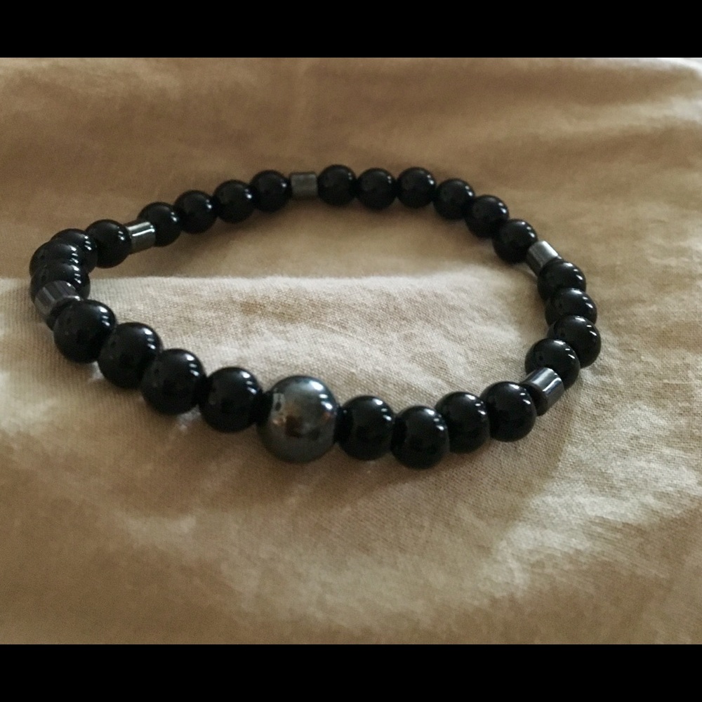 Crystal bracelet black onyx with hematite